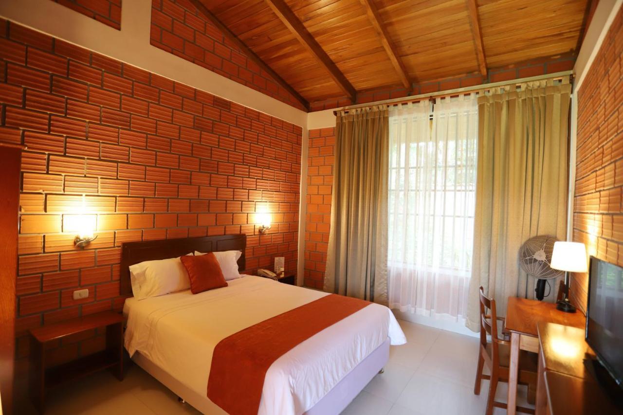 Altavista Casahotel - Asociado Casa Andina Moyobamba Ngoại thất bức ảnh