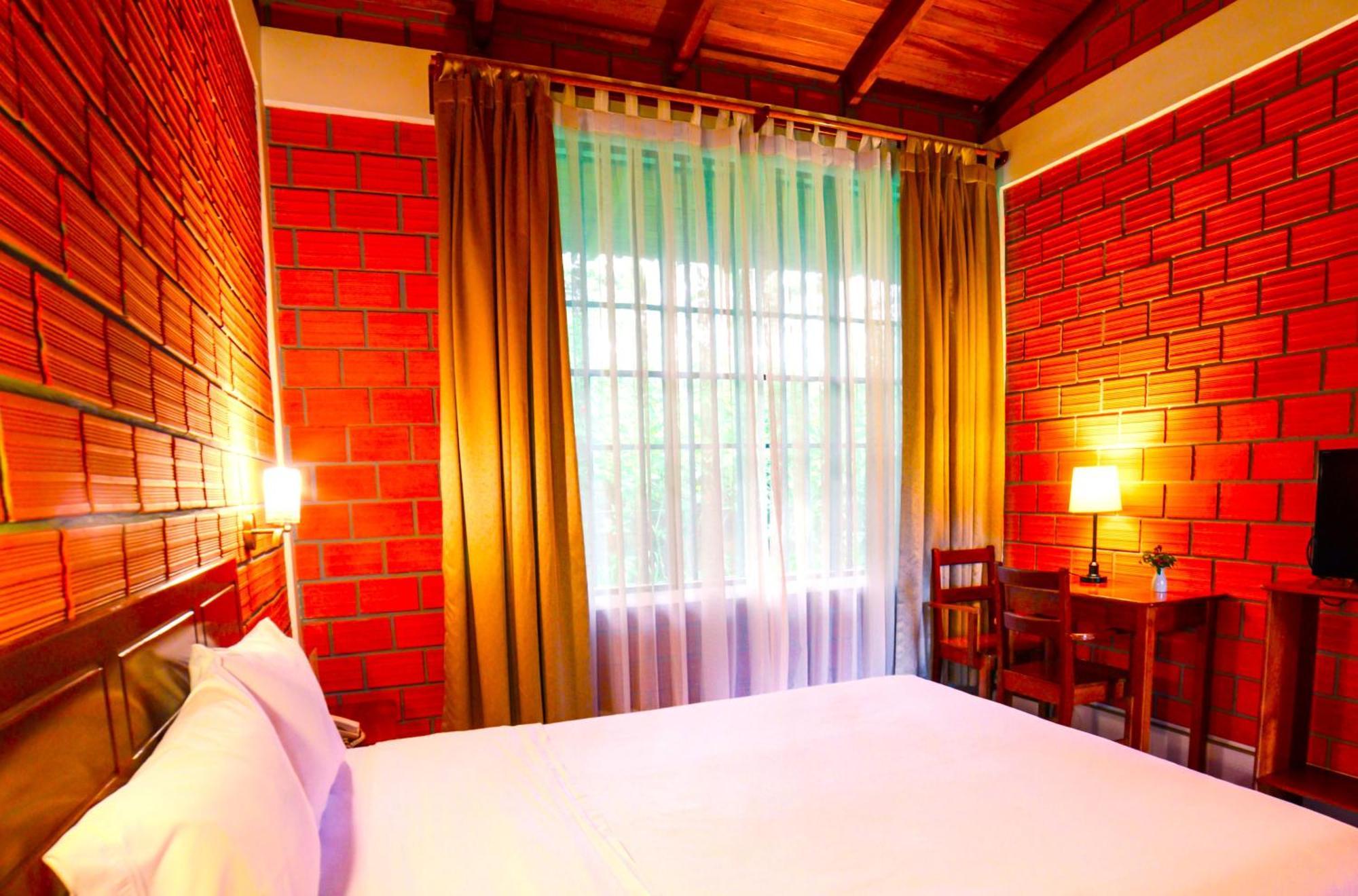 Altavista Casahotel - Asociado Casa Andina Moyobamba Ngoại thất bức ảnh