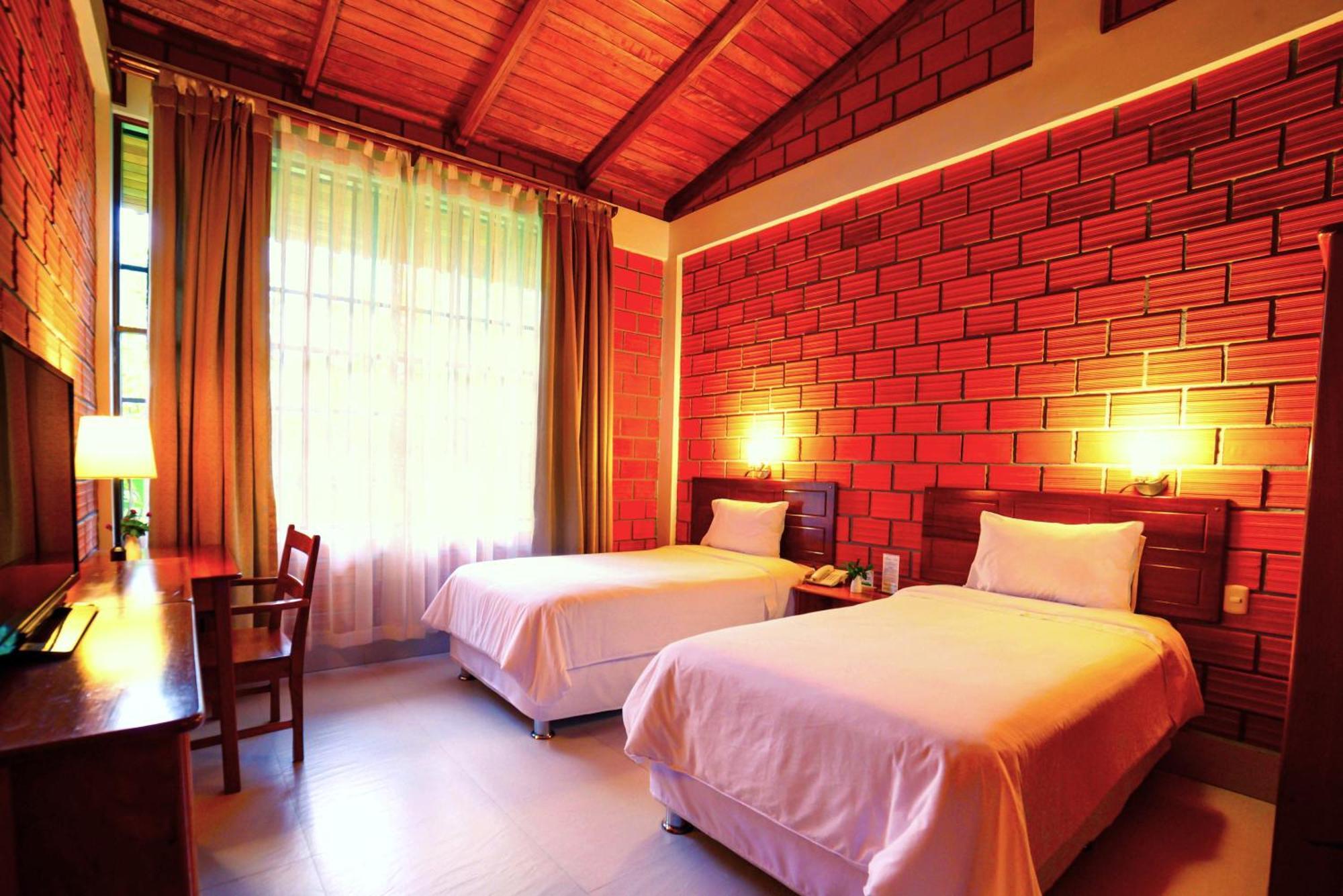 Altavista Casahotel - Asociado Casa Andina Moyobamba Ngoại thất bức ảnh